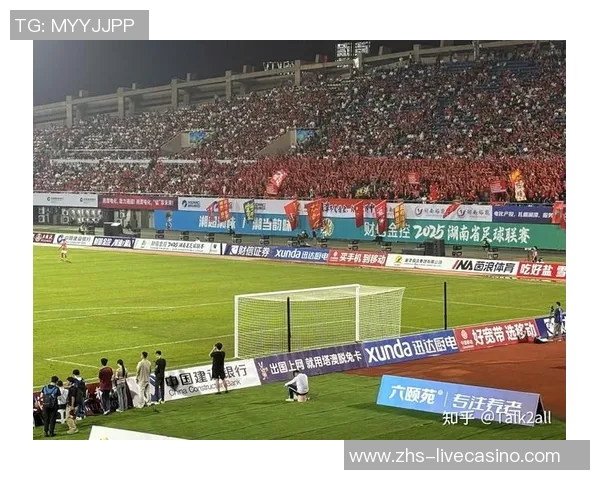 足球盛宴来袭各大联赛精彩对决引发球迷热潮与期待